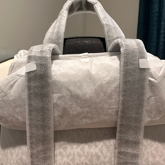 MK Backback - Picture 5 of 5